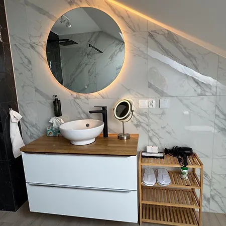 Polny Zakatek - Ostry Rog Apartment *