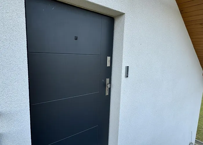 Polny Zakatek - Ostry Rog